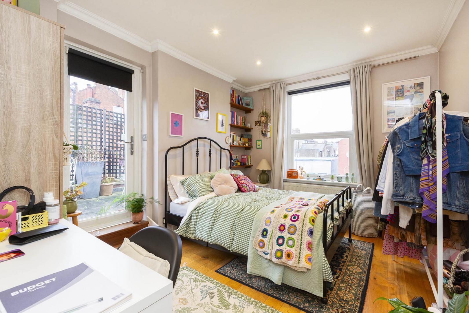 Modern Sharers Apartment Ashmore Road, Maida Vale